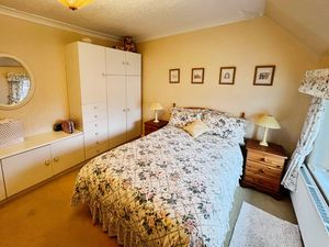 Bedroom 4- click for photo gallery